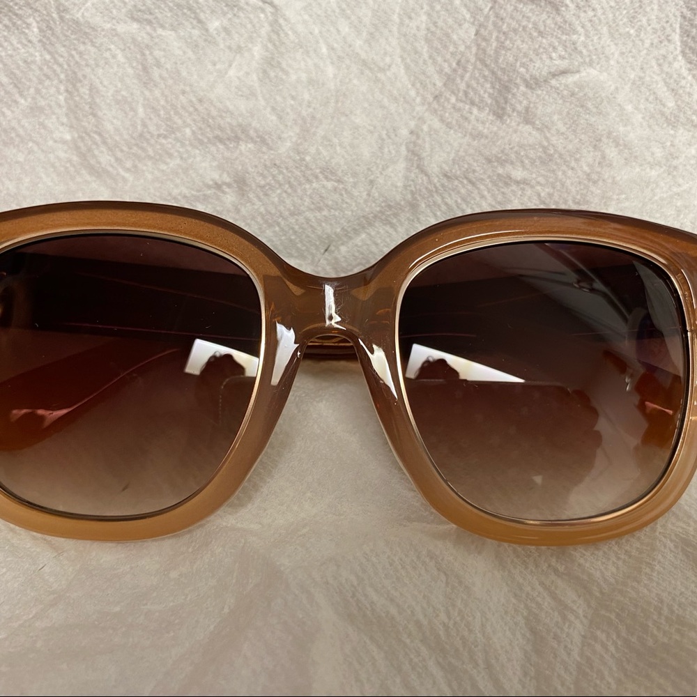 Vince Camuto sunglasses